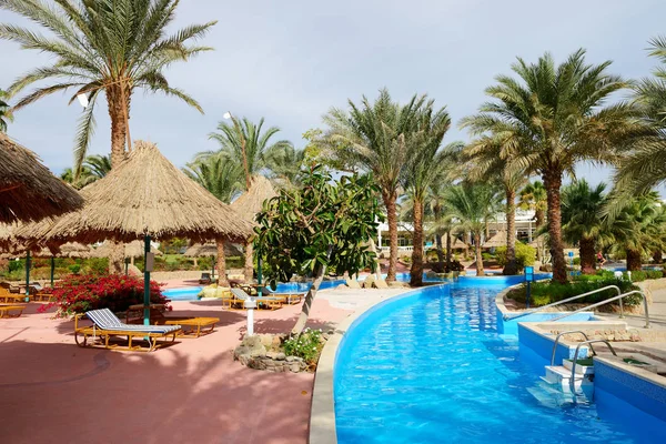 Swimming pool at luxury hotel, Sharm el Sheikh, Egypt — Stock Photo, Image