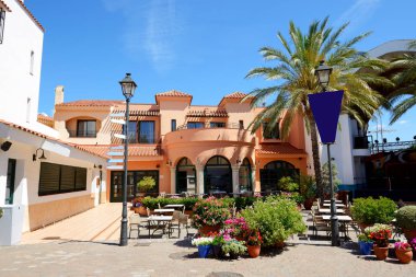 Lüks otel, Costa Dorada, İspanya açık restoranda