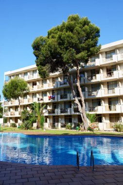 Yüzme Havuzu lüks otel, Costa Dorada, İspanya