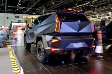 Dubai, Birleşik Arap Emirlikleri - 18 Kasım: Karlmann Kral Dubai Motor Show 2017 üzerinde 18 Kasım 2017 arabadır 