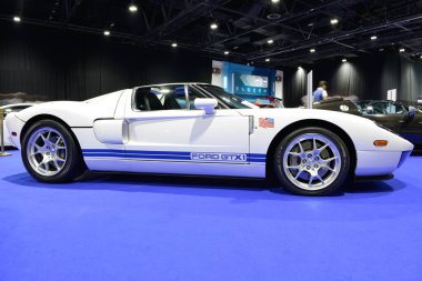 Dubai, Birleşik Arap Emirlikleri - 18 Kasım: Ford Gtx1 yarış arabası Dubai Motor Show 2017 üzerinde 18 Kasım 2017 üzerinde olduğunu 