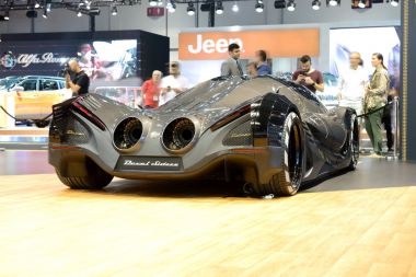 Dubai, Birleşik Arap Emirlikleri - 17 Kasım: Devel on altı supercar Dubai Motor Show 2017 üzerinde 17 Kasım 2017 üzerinde olduğunu 