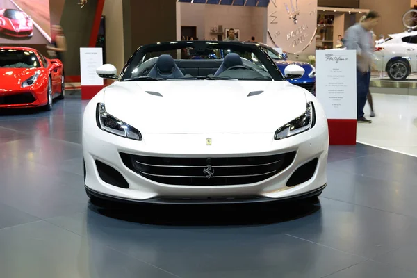DUBAI, UAE - NOVEMBER 17: The Ferrari Portofino  sportscar is on Dubai Motor Show 2017 on November 17, 2017 — Stock Photo, Image