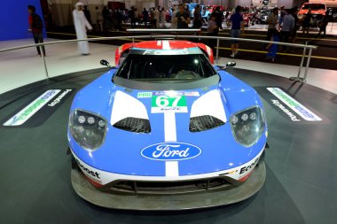 Dubai, Birleşik Arap Emirlikleri - 18 Kasım: Ford Gt yarış arabası Dubai Motor Show 2017 üzerinde 18 Kasım 2017 üzerinde olduğunu. 
