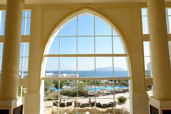 Interiér lobby v luxusní hotel, sharm el sheikh, egypt — Stock fotografie