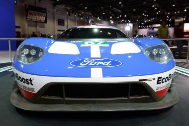 Dubai, Birleşik Arap Emirlikleri - 18 Kasım: Ford Gt yarış arabası Dubai Motor Show 2017 üzerinde 18 Kasım 2017 üzerinde olduğunu. 