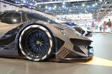 Dubai, Birleşik Arap Emirlikleri - 17 Kasım: Devel on altı supercar Dubai Motor Show 2017 üzerinde 17 Kasım 2017 üzerinde olduğunu 