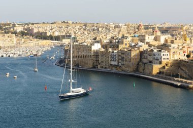 Görünümü Vittoriosa ve günbatımı, Malta yatlar