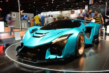 DUBAI, BAE - 16 Kasım 2019 tarihinde Dubai Motor Show 2019 Ajlani Motors Drakuma konsepti 