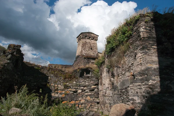 Torres na aldeia de montanha — Fotografia de Stock