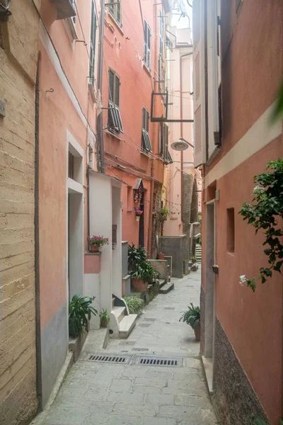 Italienska bygatan i Liguaria — Stockfoto