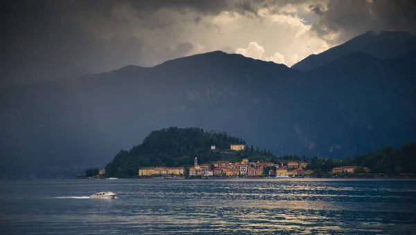 Λίμνη Κόμο θέα στο Bellagio — Φωτογραφία Αρχείου