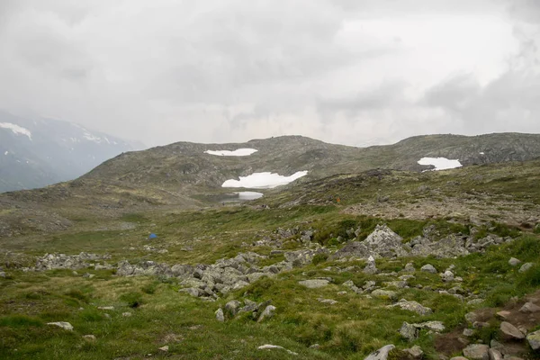Mountain hiking in Norway — Stock Photo, Image