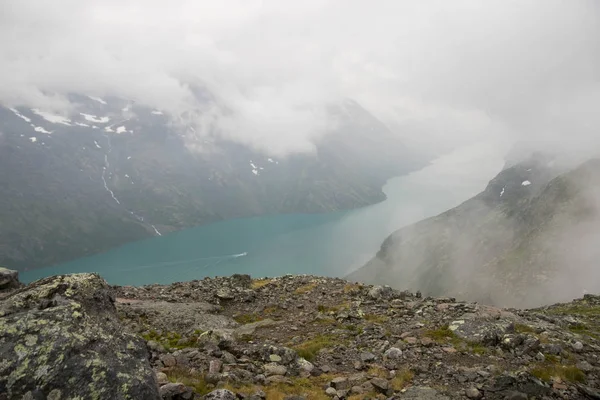 Caminhadas de montanha na Noruega — Fotografia de Stock