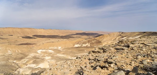 Πανόραμα στο Ισραήλ Ramon κρατήρα της ερήμου — Φωτογραφία Αρχείου