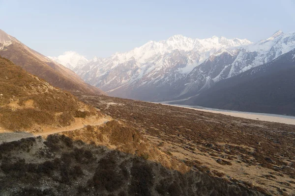 Paesaggio montano in nepal — Foto Stock