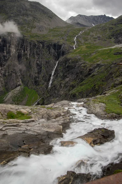 Cascade en Norvège voyage d'été — Photo