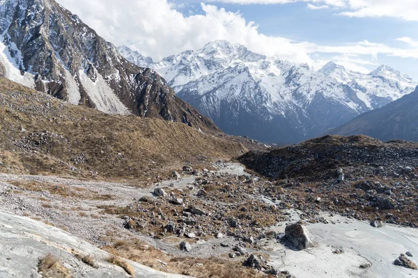 Vista panorámica de la montaña del Himalaya en Nepal — Foto de Stock