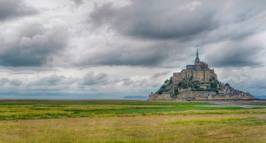 Mont Saint Michel In Normandiya, Fransa cazibe