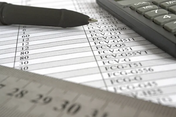 Fondo Comercial Con Mesa Pluma Calculadora — Foto de Stock