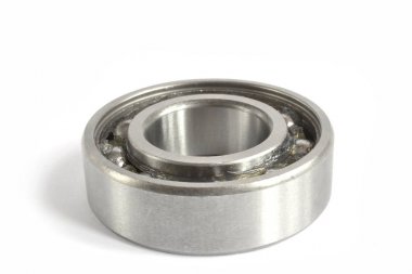 Beyaz arkaplanda yakın çekim konumu.