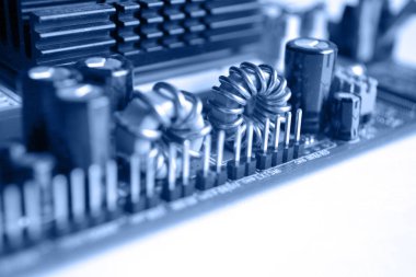 Bilgisayar arka planda blues - beyaz elektronik cihaz.