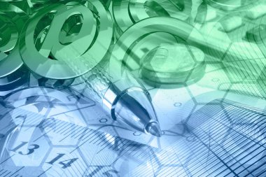 Posta, grafik ve kalem içeren iş kolajı.