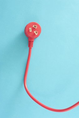 Entegre fiş ile kırmızı elektrik kurşun