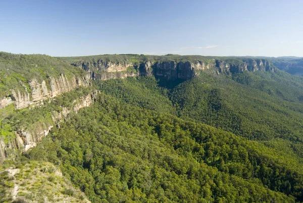 Scenic view of an escarpment in the Blue Mountains — Stock Photo, Image