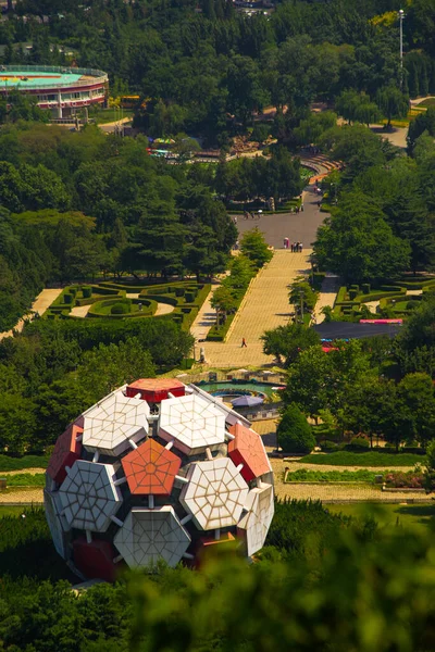 Universidad Dalian Península Liaodong — Foto de Stock