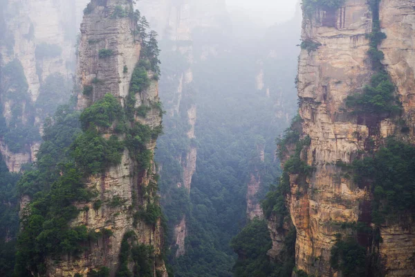 Zhangjiajie Cliff Mountain Wulingyuan Hunan China — стокове фото