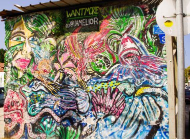 Akdeniz kıyısındaki Tel Aviv şehri