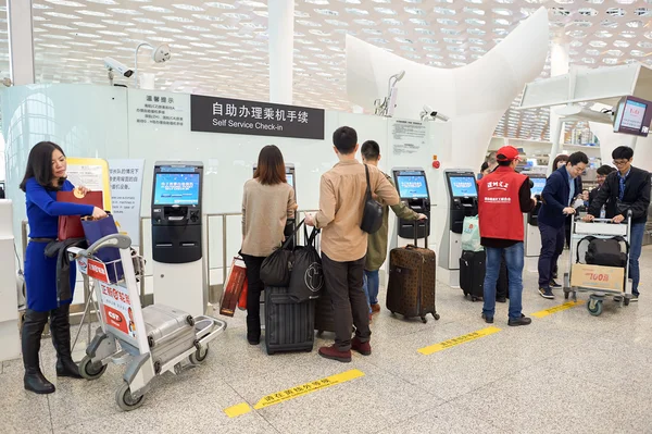 Mezinárodní letiště Shenzhen Bao'an. — Stock fotografie
