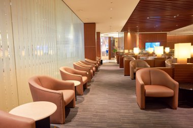 Krisflyer altın Lounge