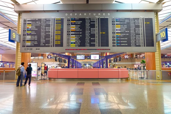 Innenseite des Changi-Flughafens — Stockfoto
