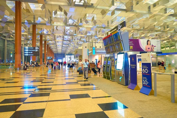 Dentro del aeropuerto de Changi — Foto de Stock