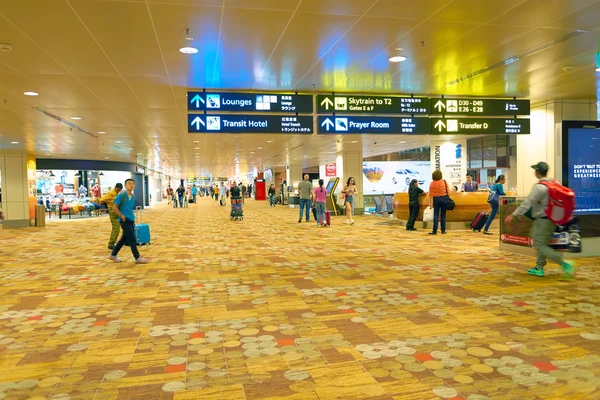 Binnenkant van Changi Airport — Stockfoto