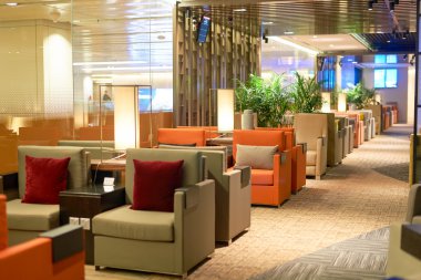 Changi Havalimanı'na dnata salonda