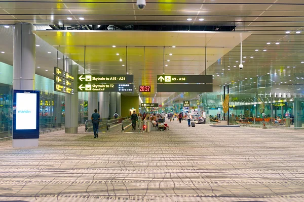 Dentro de Changi Aiport — Fotografia de Stock