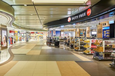 Singapur Changi Havaalanı dükkanda