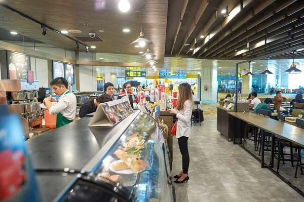 Starbucks i Changi flygplats — Stockfoto