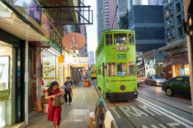 Çift katlı tramvay