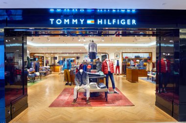 Tommy hilfiger mağazası 