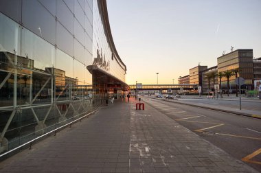 Barcelona El Prat Havaalanı