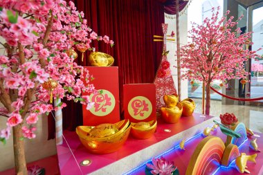 Çin Yeni Yıl Süslemeleri