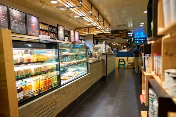 Starbucks am singapore changi flughafen — Stockfoto