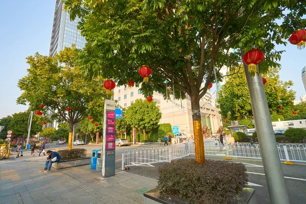 Shenzhen şehir merkezinde, gündüz — Stok fotoğraf