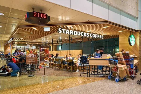 Starbucks v Singapore Changi Airport — Stock fotografie