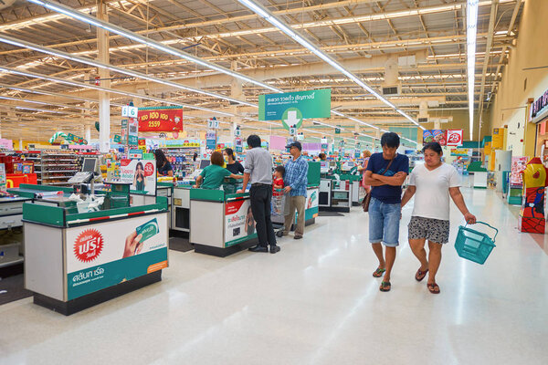 Tesco Lotus hypermarket in Pattaya