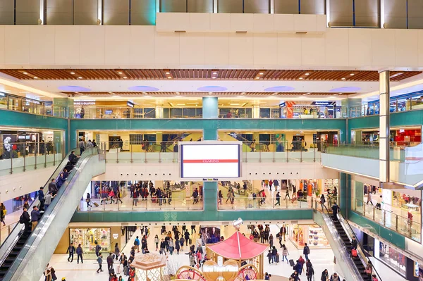 Shopping mall in Hong Kong — Stock Photo, Image